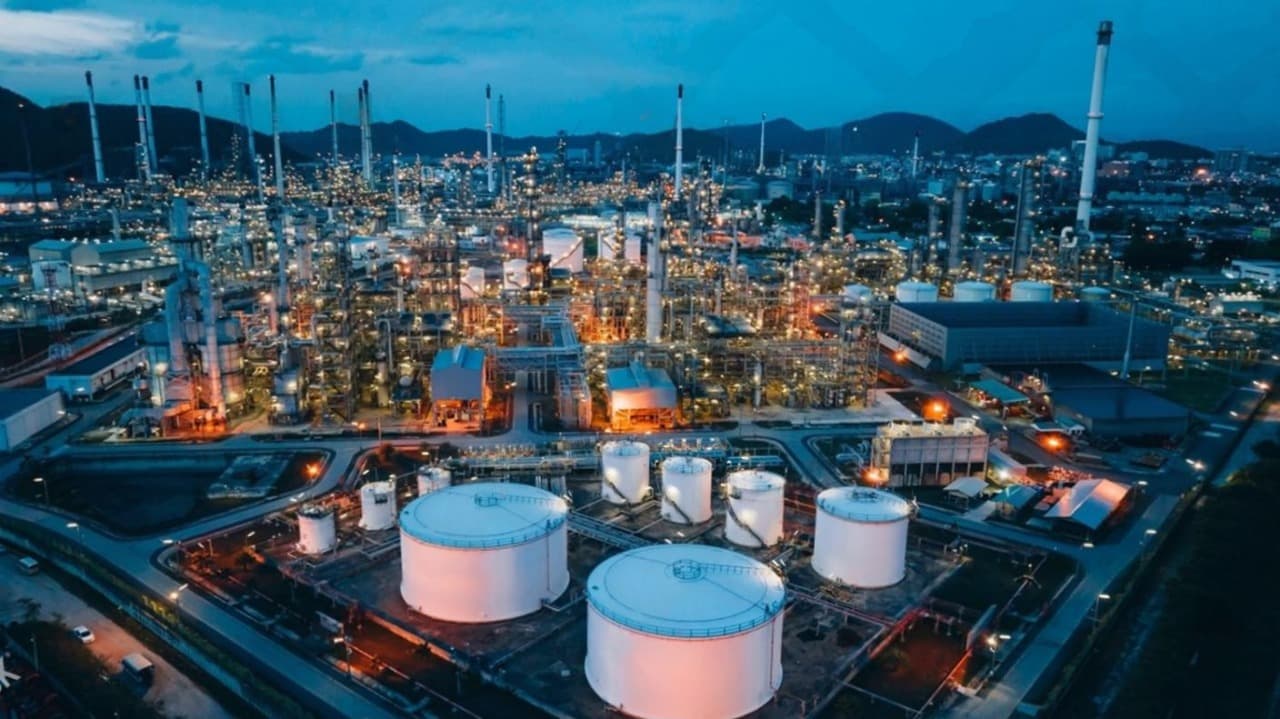 Oil refinery